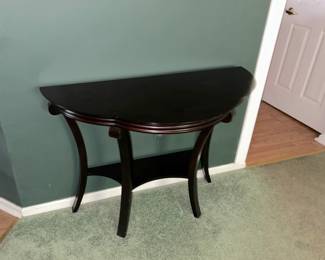 Rounded Hall Table 
