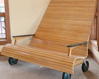 JZArt2 Baleric Loveseat