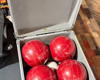 OO4a Bocce ball set