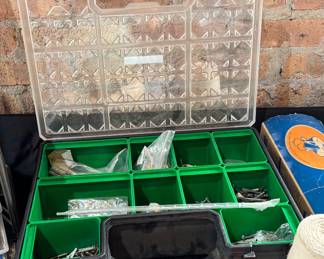 TL104 fastener sorting case