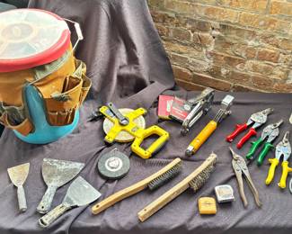 TL1679b Hand tools
