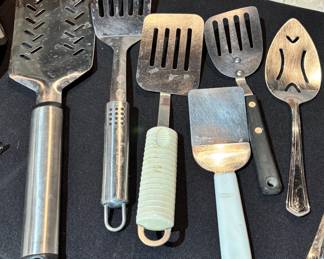 GC8086 Six spatulas