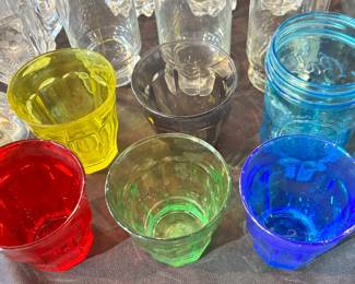 GC111 Mason Jar and small colored glasses