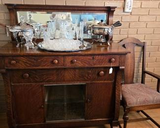 Beautiful quarter sawn tiger oak buffet 