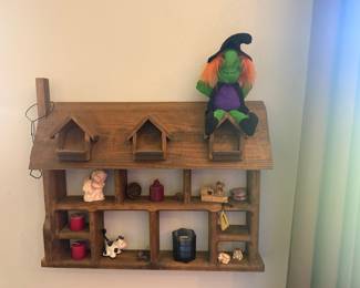OMG. LOVELY Trinket Shelf