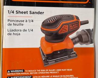 Black + Decker Sander