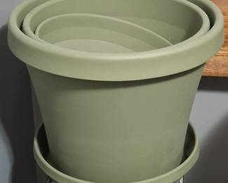Green Plastic Flower Pots