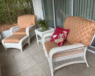 Wonderful Martha Stewart Patio Set! Looks Brand New! Big Large Chairs $400 each Call Donna at 850-516-2425 to Buy!
