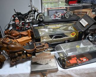 Die Cast Harley Davidson cars