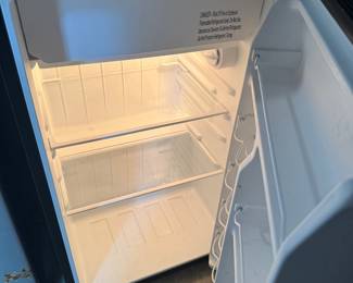 Whirlpool mini fridge