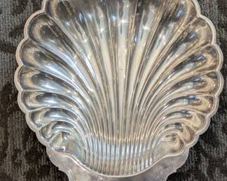 MCM large shell serving plate