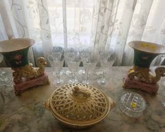 Waterford Crystal, Jacob petite cornucopia, wedgewood creamware orangebowl