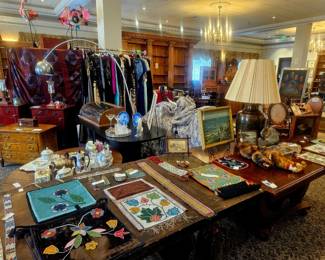 Various native american beaded items