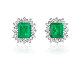 Lot 8240 Emerald Diamond Stud EarringsGIA Certfified