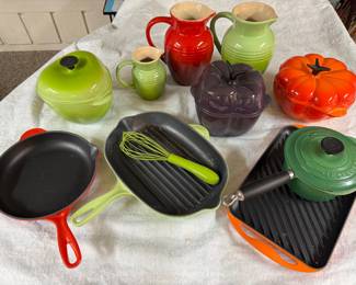 Le Creuset pans, bakeware, pitchers etc 
