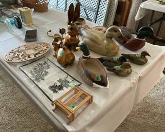 Ducks and duck decoys, brass items, clock, trivet
