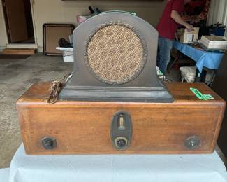 Antique radio……more info coming