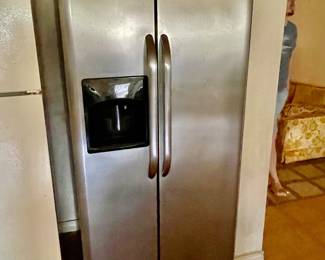 Frigidaire stainless steel refrigerator