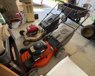 Push Lawnmowers