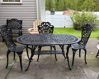 Iron Outdoor Furniture 