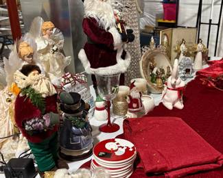 Beautiful Christmas Decor!