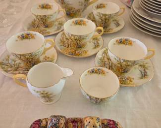 Shelley Daffodil time tea set & Chintz Salt & Pepper with tray