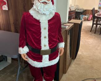 Dancing Singing Bilingual Santa.