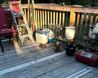 Miscellaneous outdoor items.