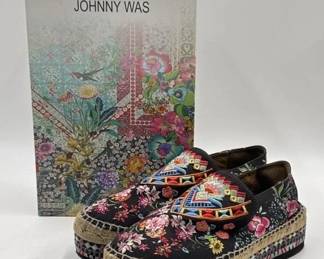 Johnny Was platforms