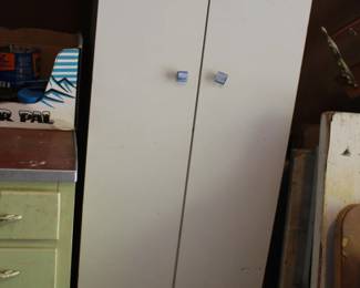 Metal cabinet