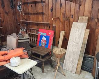 Furniture & Christmas Decor