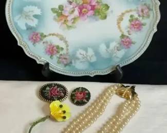 A mix of Vintage, Mid-Century, Antique, Rare, Collectible & Estate Finds