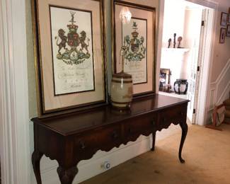 Fine walnut console table