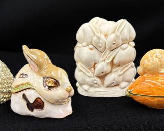 Tiny Bunny Trinket Boxes  