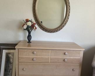 Dresser & Mirror