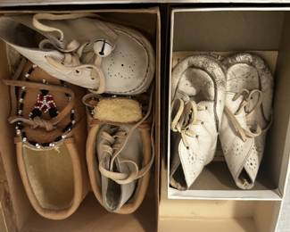 Vintage moccasins 
