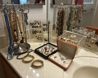Vintage Costume Jewelry