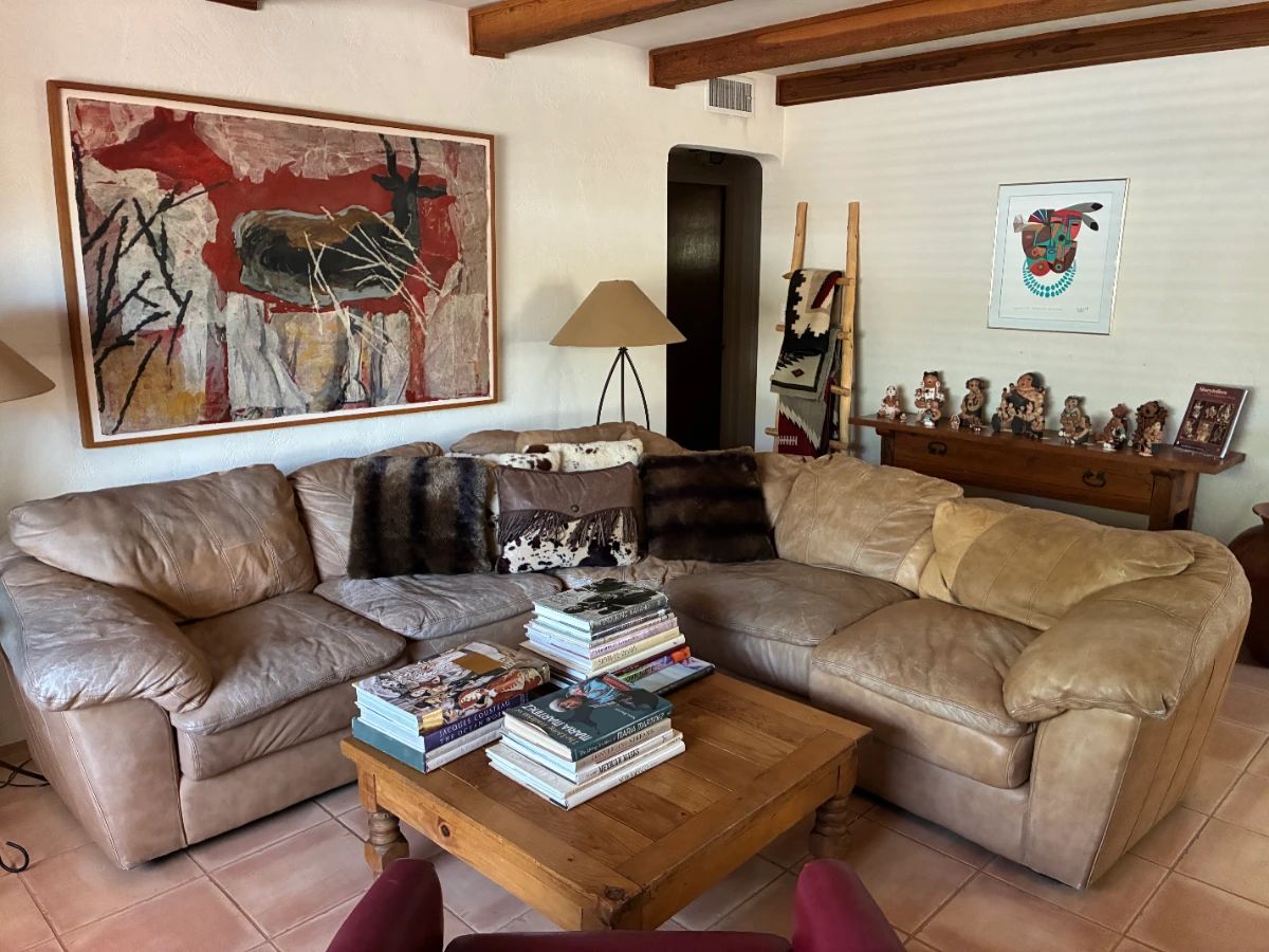 Fine art, remarkable storytellers, pottery, Mexican folk art, vintage quilts, artisan jewelry, Southwestern furniture, and endless discoveries beyond.