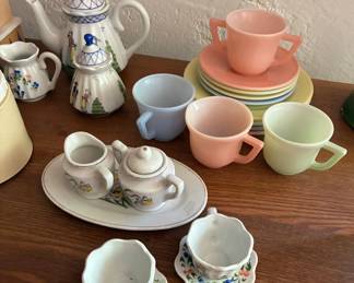 Hazel Atlas pastel children's tea set and other children's sets