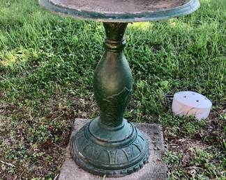  *Pre-Sale Green Cast-Iron Birdbath is 24 inches tall and 20 inches around $85