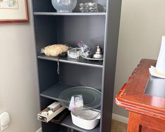 Shelving unit