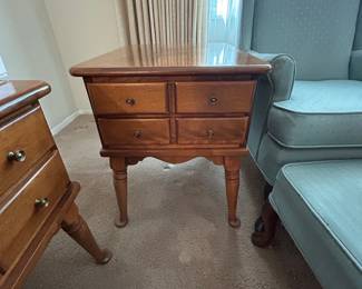 Pair of Ethan Allen "Country Crossings" Maple End Tables