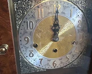 Howard Miller "Thomas Tompion" 612-436 Mantel Clock
