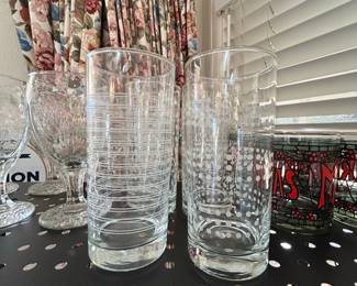 Set of 3 Cylindrical Glass Tumblers