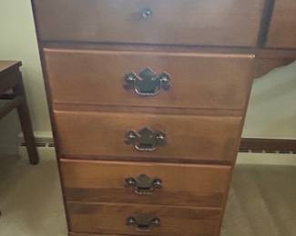 Ethan Allen Heirloom Nutmeg Maple Custom Room Plan Desk