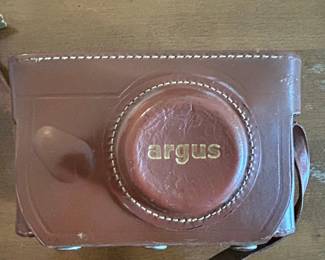 Argus C3 "Brick" 35mm Rangefinder Camera with Argus Coated Cintar 50mm f/3.5 Lens and Case