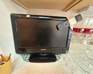 Philips 24" Flat Screen Television with Remote