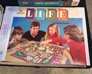 1977 The Game of Life Board Game by Milton Bradley