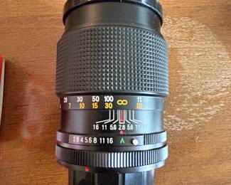 DeJUR 135mm f/2.8 Telephoto Lens for Canon