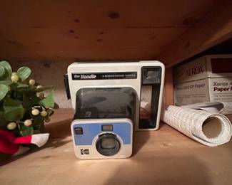 Kodak EK2 Instant Camera